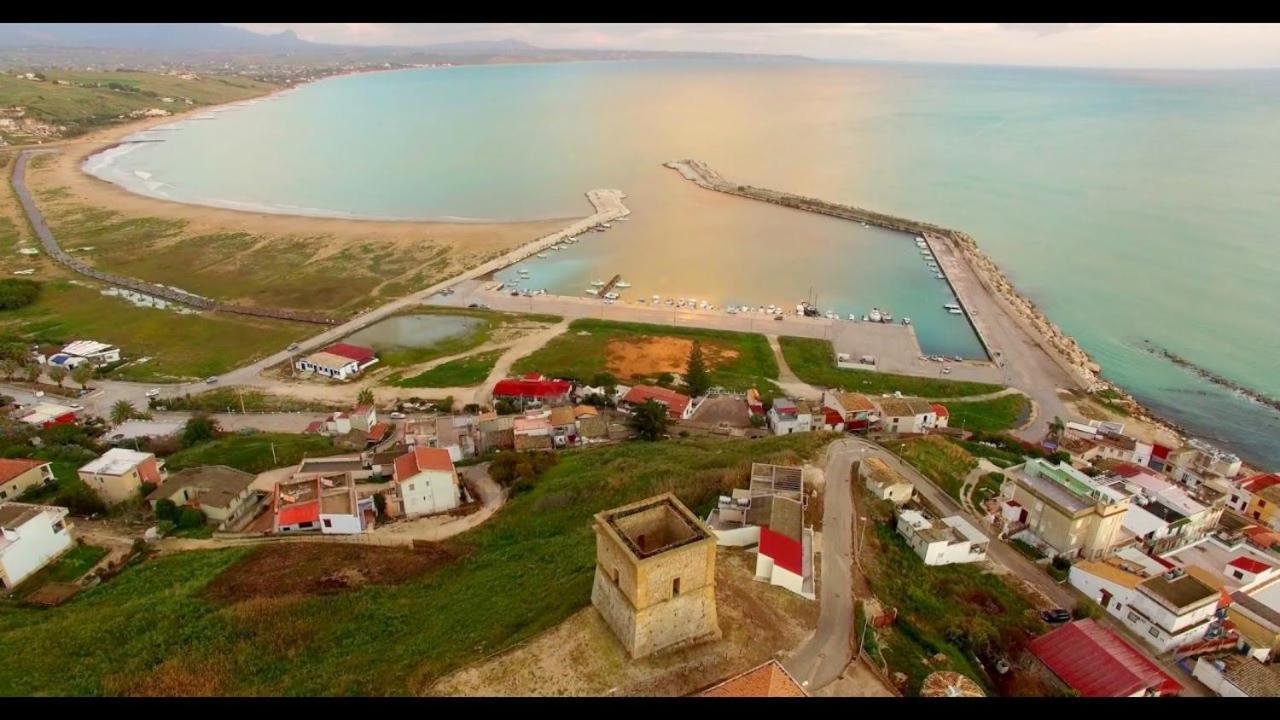 La Casetta Degli Ulivi Con Piscina เมนฟี ภายนอก รูปภาพ
